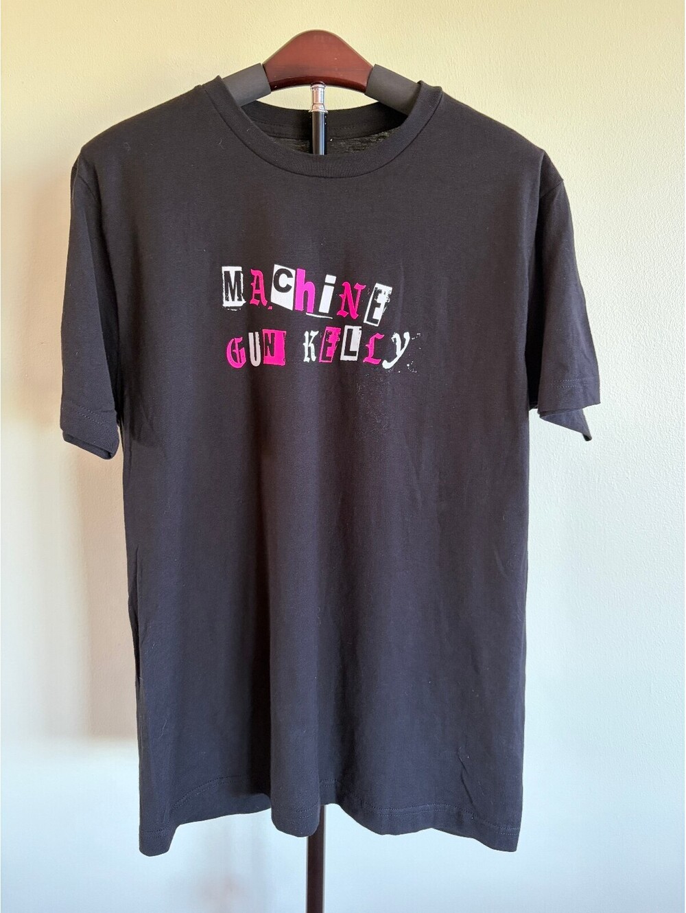 Machine Gun Kelly MGK My Ex's Best Friend Black Pink Graphic T-Shirt Medium